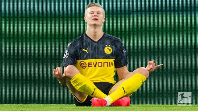 世欧预战报：巴克斯塔斯破门+染红，十人希腊3-2苏格兰（世预赛欧洲区：巴卡塞塔斯先破门后染红，10人希腊3-2力克苏格兰）