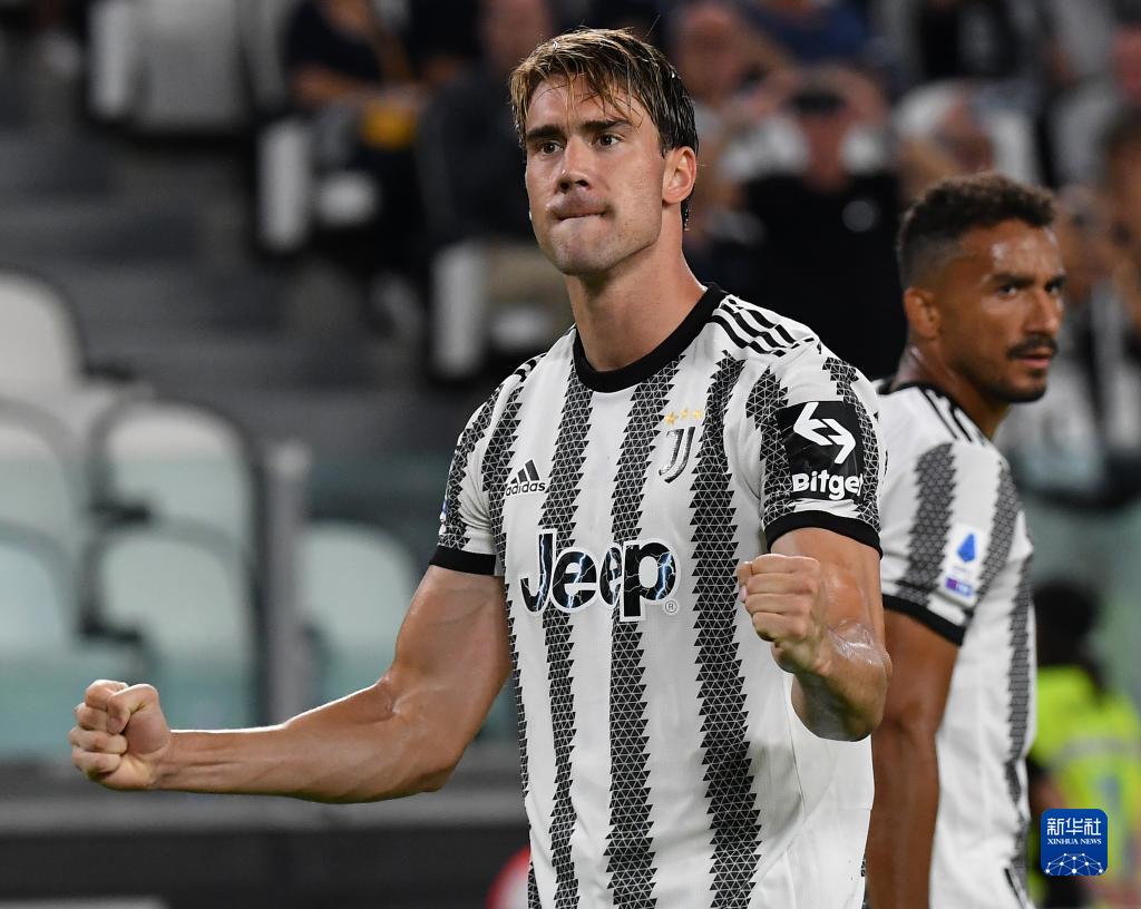 英超身价排行：枪手壕购迫近曼城 红军迎新星（英超身价榜：阿森纳豪掷逼近曼城，利物浦喜迎新秀）