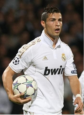 米兰小将博尔萨尼：和一线队球员同场竞技的感觉棒极了