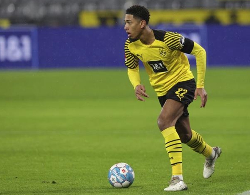 杜兰特28+4+8一战造两大纪录，申京缺阵阿门砍31分，火箭大胜太阳