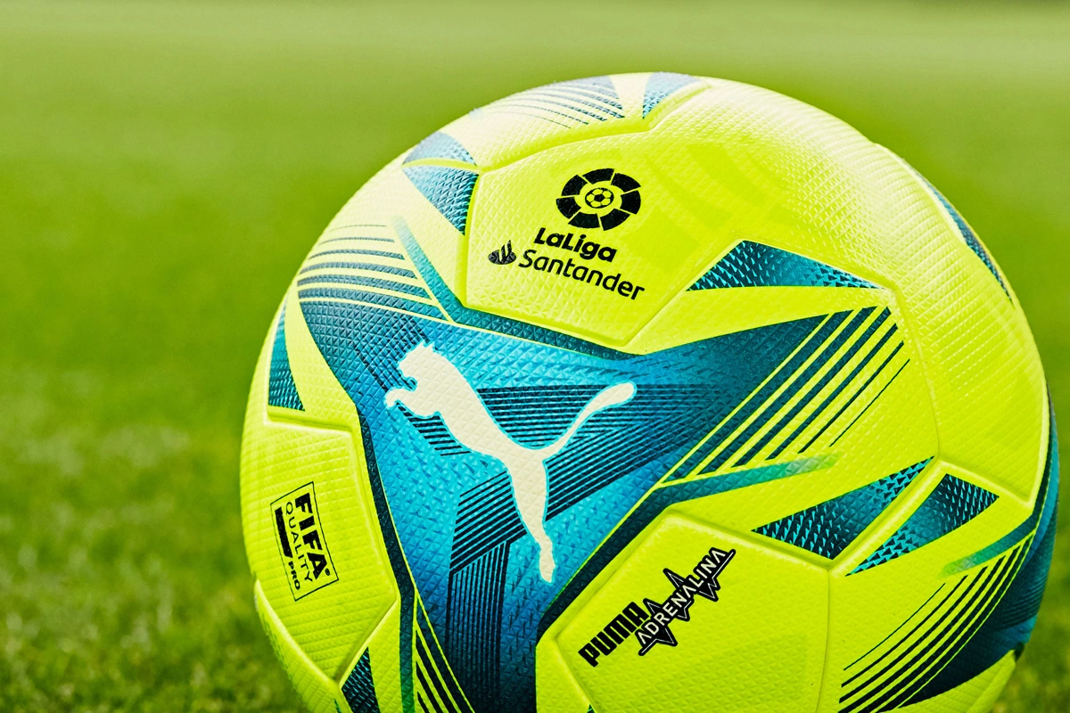 英格兰U21队11月大名单：里科-刘易斯、小贝林、吉滕斯入选