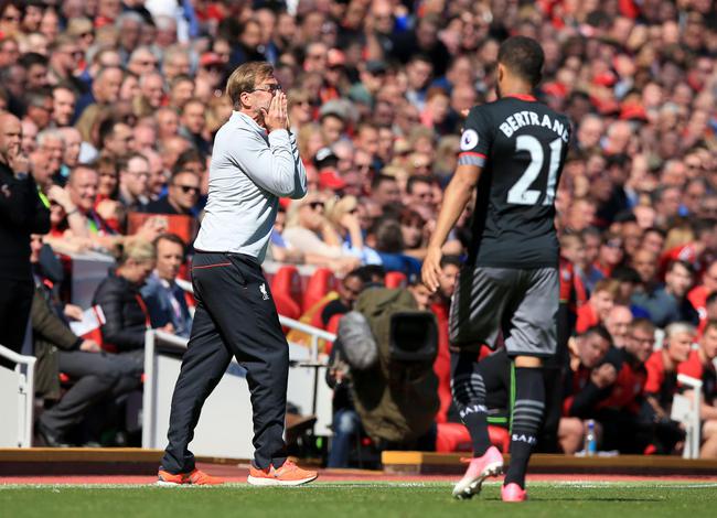 2-1，打爆日本张本智和，状态低迷连续丢分，邱党给对手上课