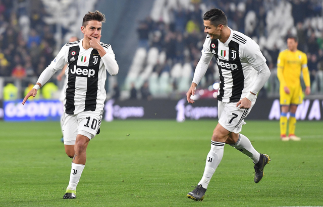 宣示主权？图片报：慕尼黑1860球迷跑去拜仁训练场附近涂鸦