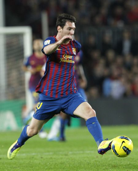 意媒：尤文有意签下尤尔曼德，托纳利和米林科维奇也是目标