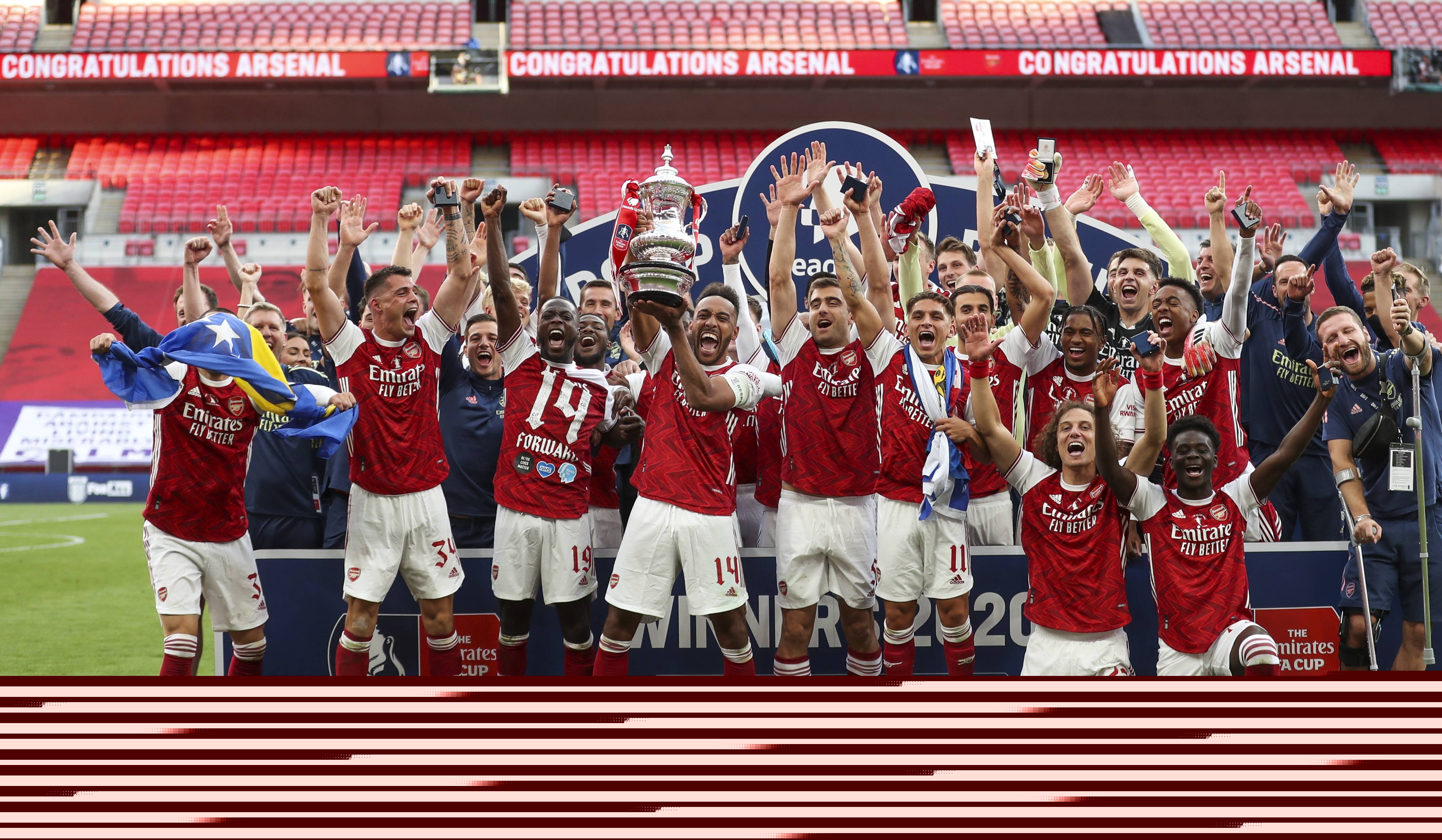 记者：曼联一月不打算买中场，已为明夏锁定多名引援目标