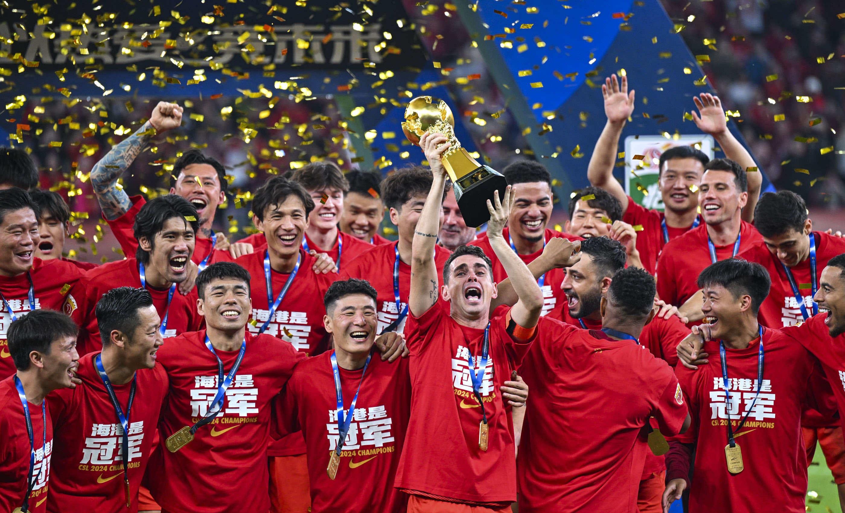 皮克：巴萨是所有冠军的有力竞争者，包括欧冠冠军（皮克：巴萨有实力争夺所有冠军，欧冠也不例外）