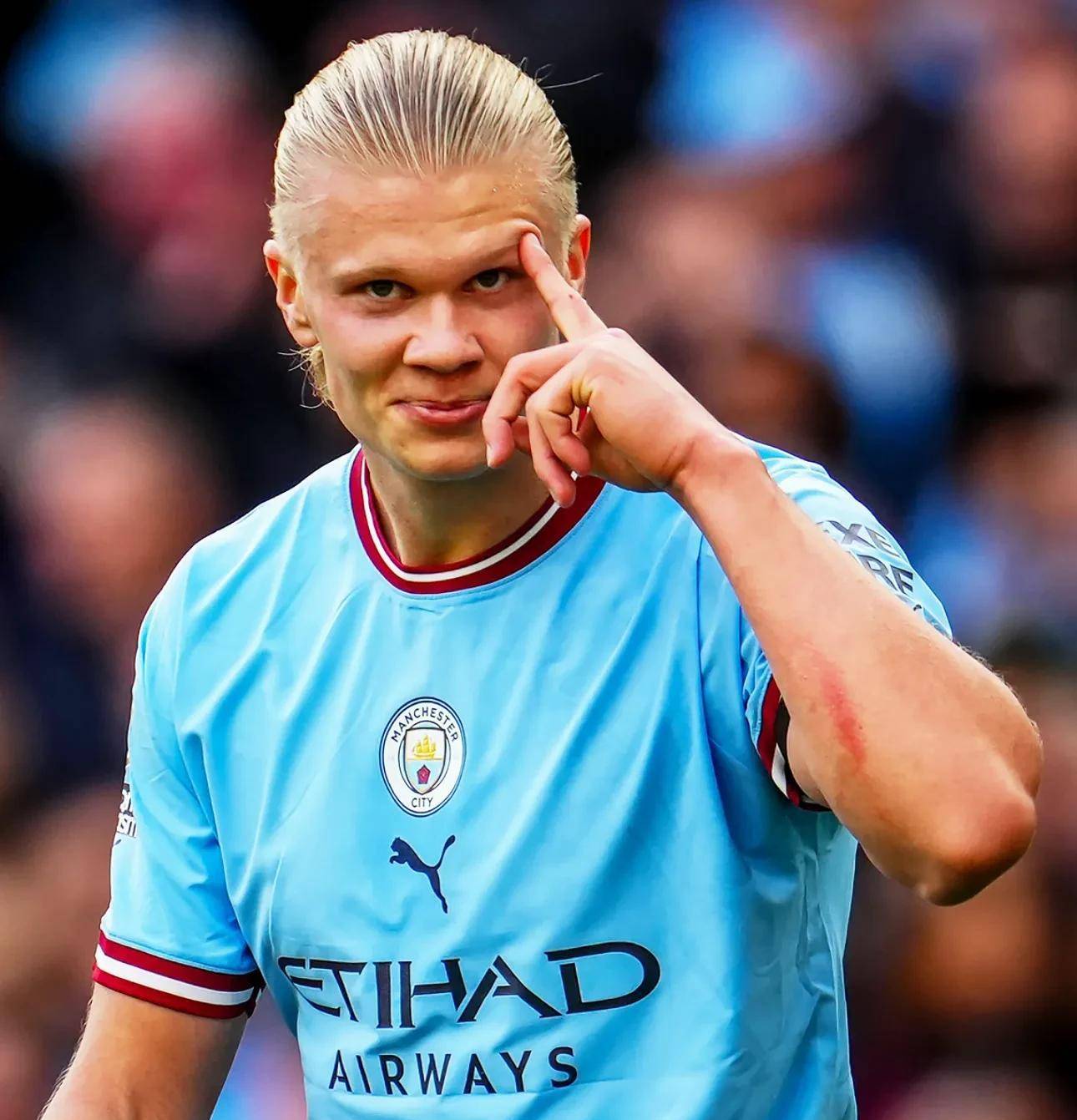 费兰：不是每天都能上演帽子戏法，我要让教练“头疼”