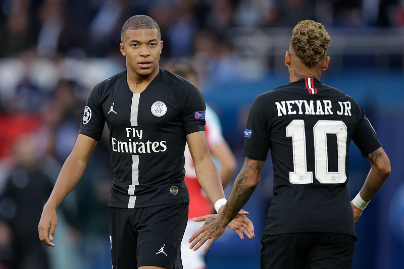 新鹏城vs成都：三外援PK四外援，韦世豪、杨明洋出战