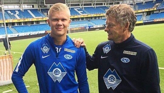 现在哪里还能买到这件拜仁125周年啤酒节正版球衣？