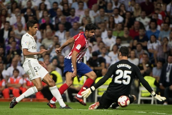 足协杯创历史摘亚背后：河南足球31 年坚守与酒祖杜康护航